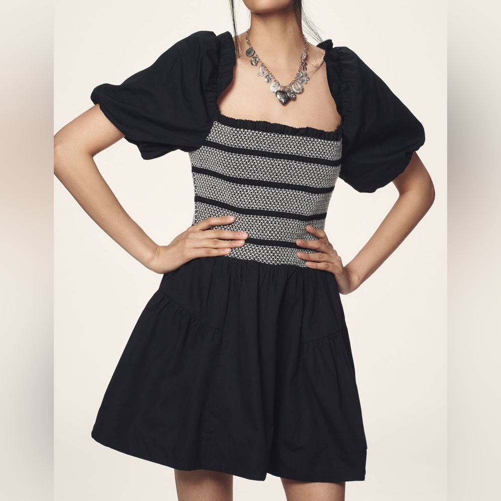 Anthropologie Puff Sleeve Square Neck Smocked Mini Dress Size Medium New Tags